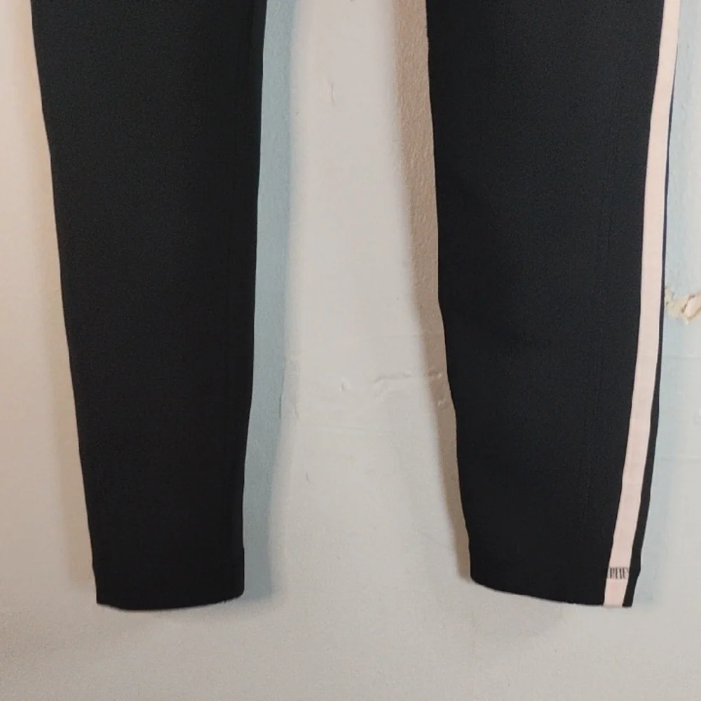 Adidas Black w/ White Stripes Activewear Leggings Size S Sporty Athleisure